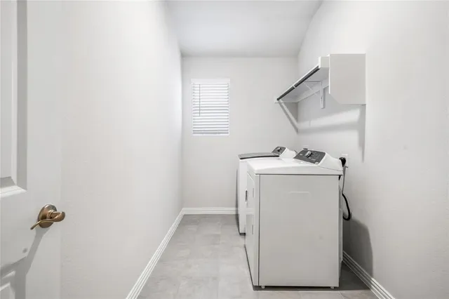 $2,295 | 521 Midnight Oak Drive, McKinney, TX 75069