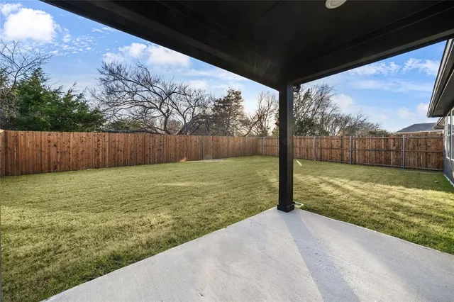 $2,295 | 521 Midnight Oak Drive, McKinney, TX 75069