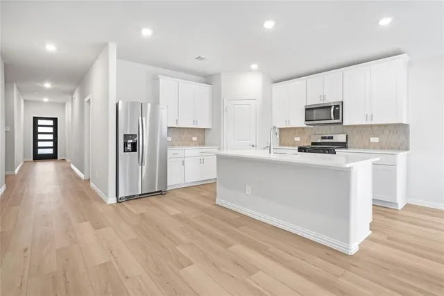 $2,295 | 521 Midnight Oak Drive, McKinney, TX 75069