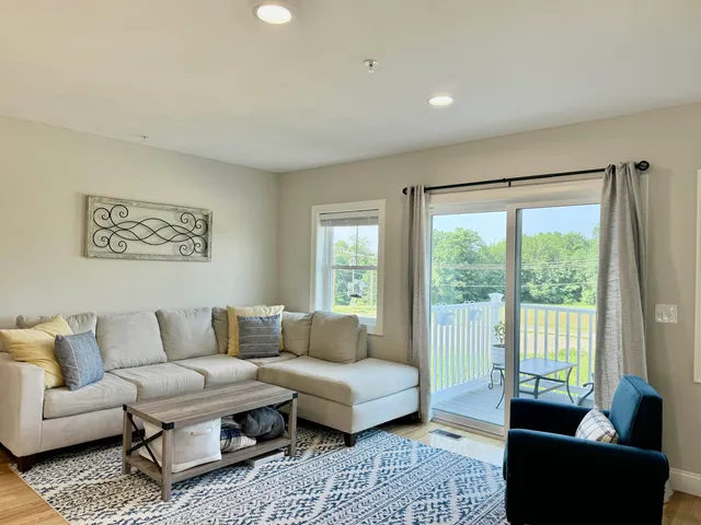 $551,938 | 35 Lenox Drive, Unit B, Dover, NH 03820