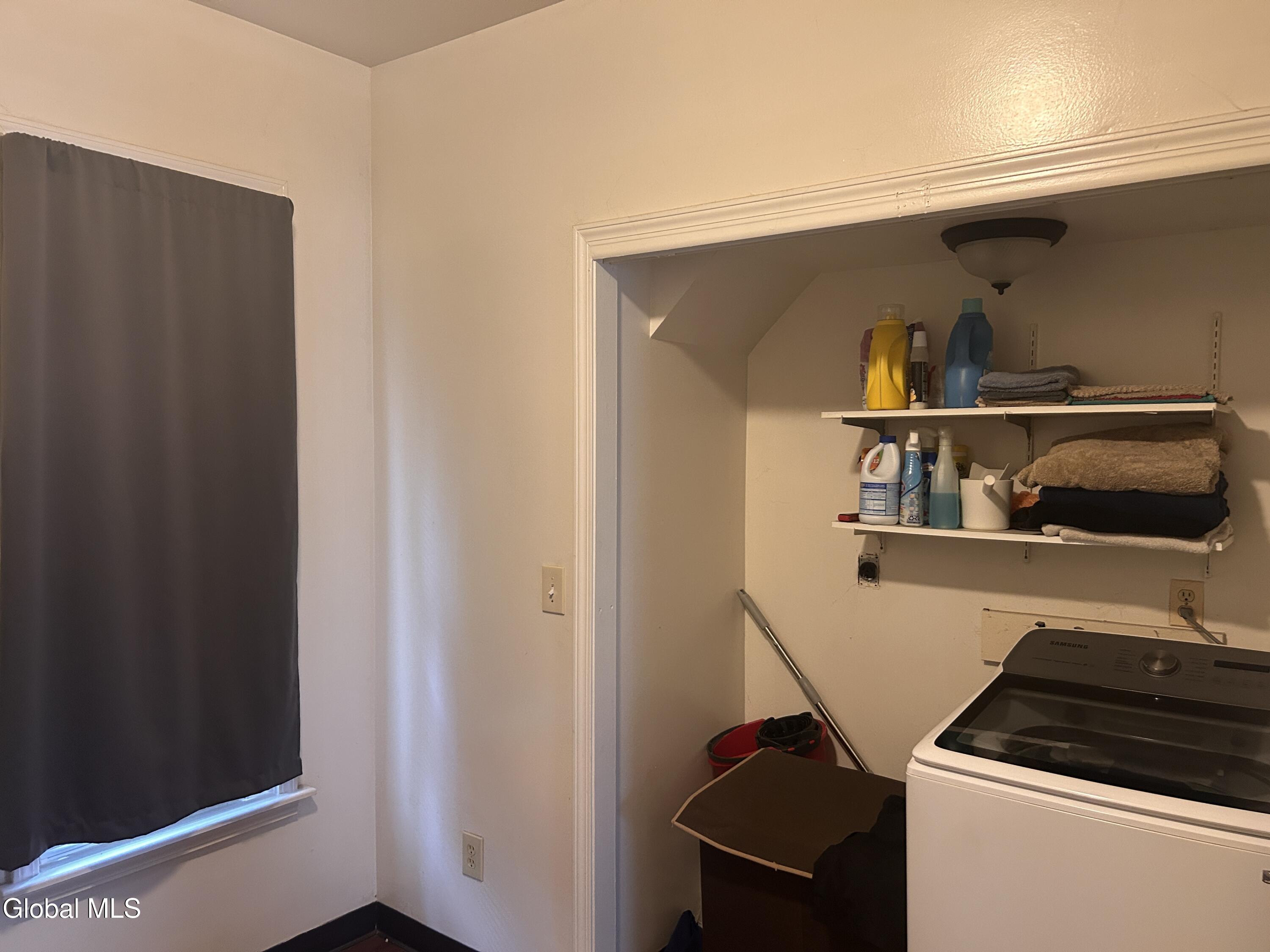 425 3rd Street Schenectady, NY 12306 - Photo 14 of 30 IMG_2720