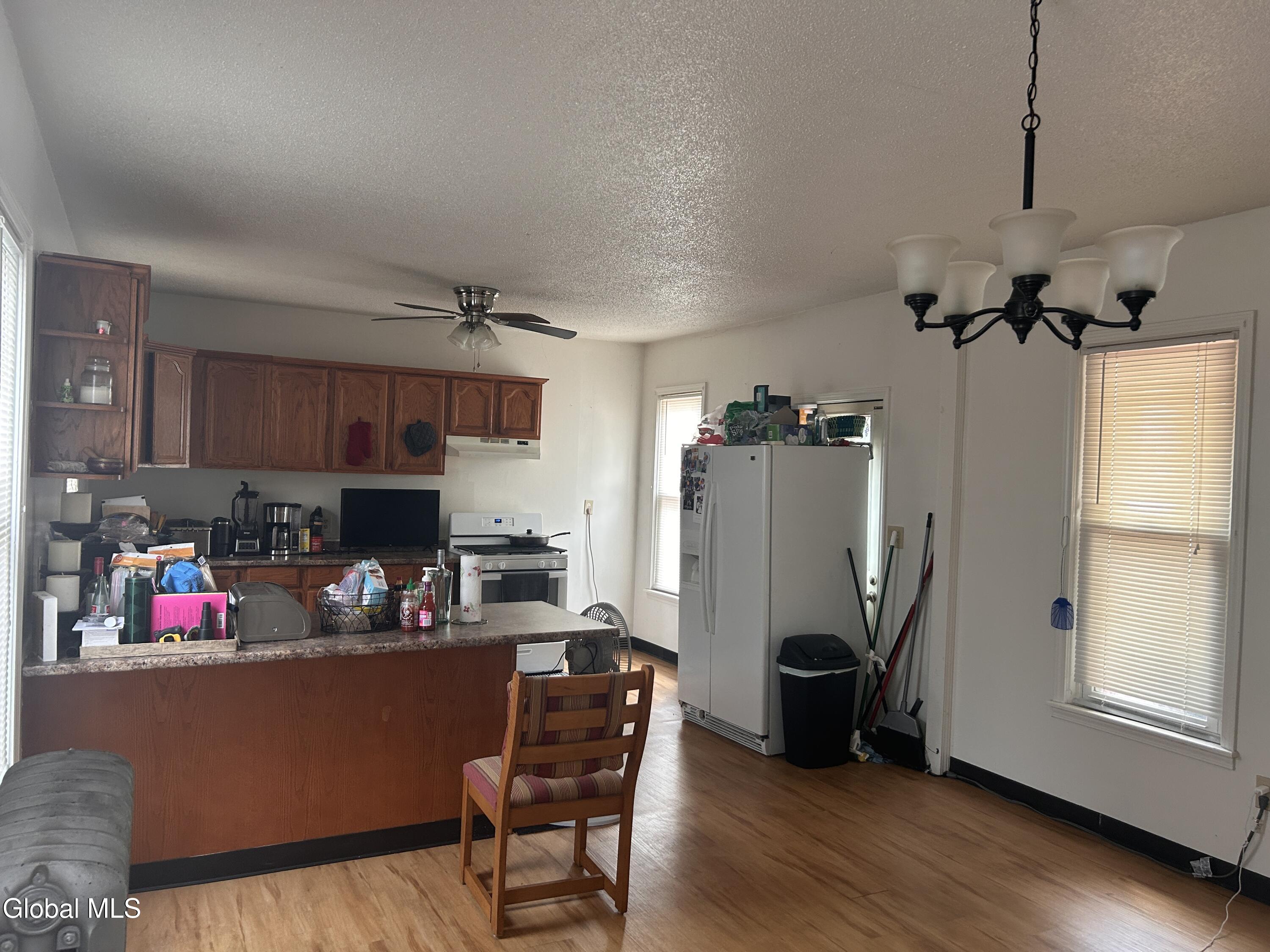 425 3rd Street Schenectady, NY 12306 - Photo 17 of 30 IMG_2725