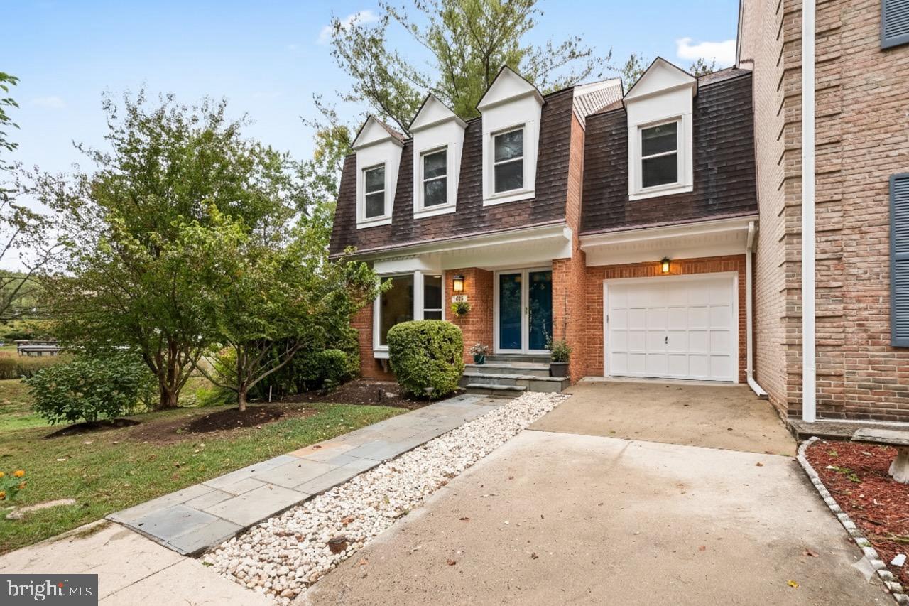 7443 Crestberry Lane Bethesda, MD 20817 - Photo 2 of 46 front view of a house