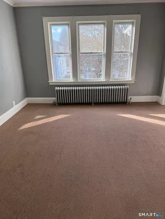 $1,600 | 120 Evergreen Avenue, Hartford, CT 06105