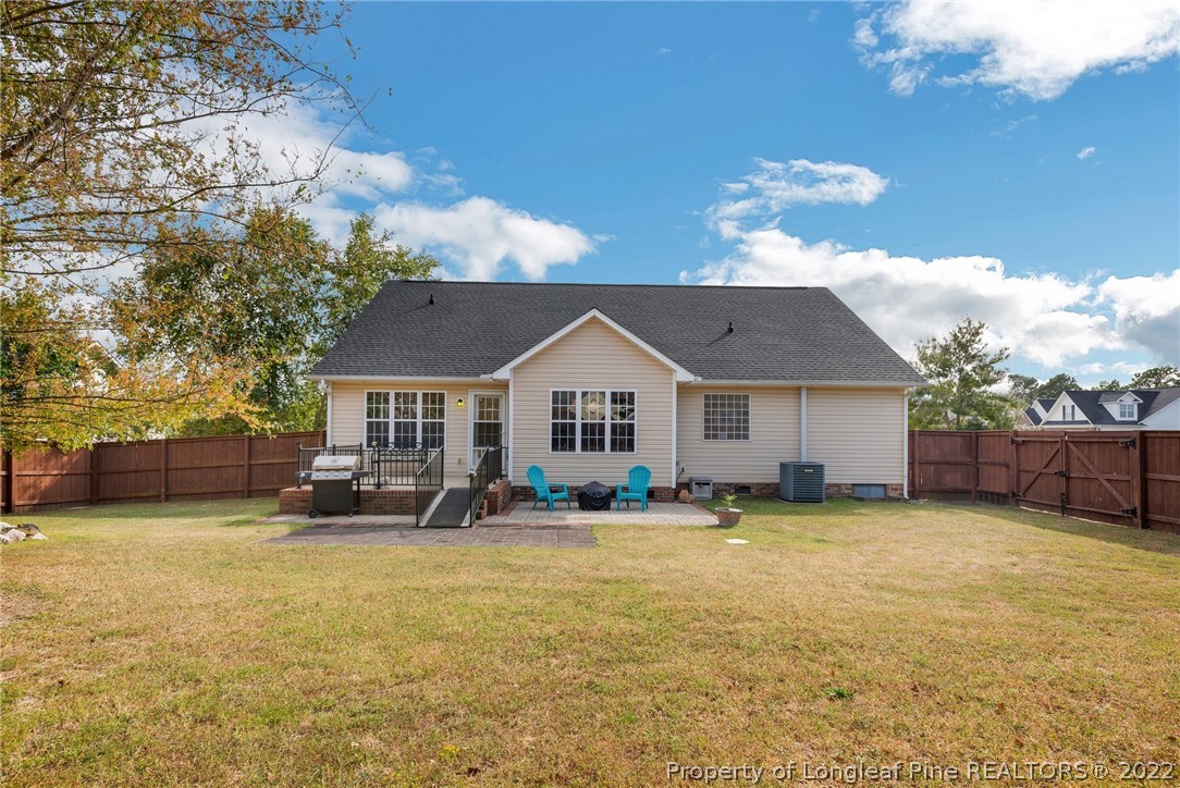 5444 Arnette Road Hope Mills, NC 28348 - Photo 2 of 34 Gallery Image 2