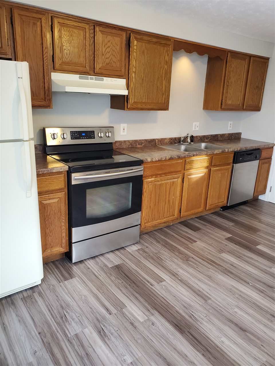 92 Hudson Street Manchester, NH 03103 - Photo 3 of 6 Gallery Image 3