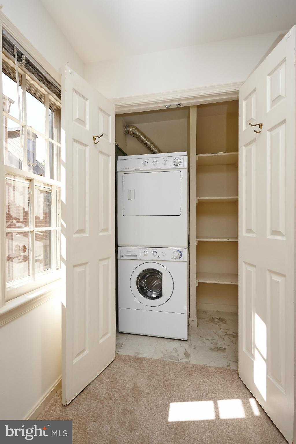 1235 Portner Road Alexandria, VA 22314 - Photo 19 of 25 a utility room with a washer and dryer