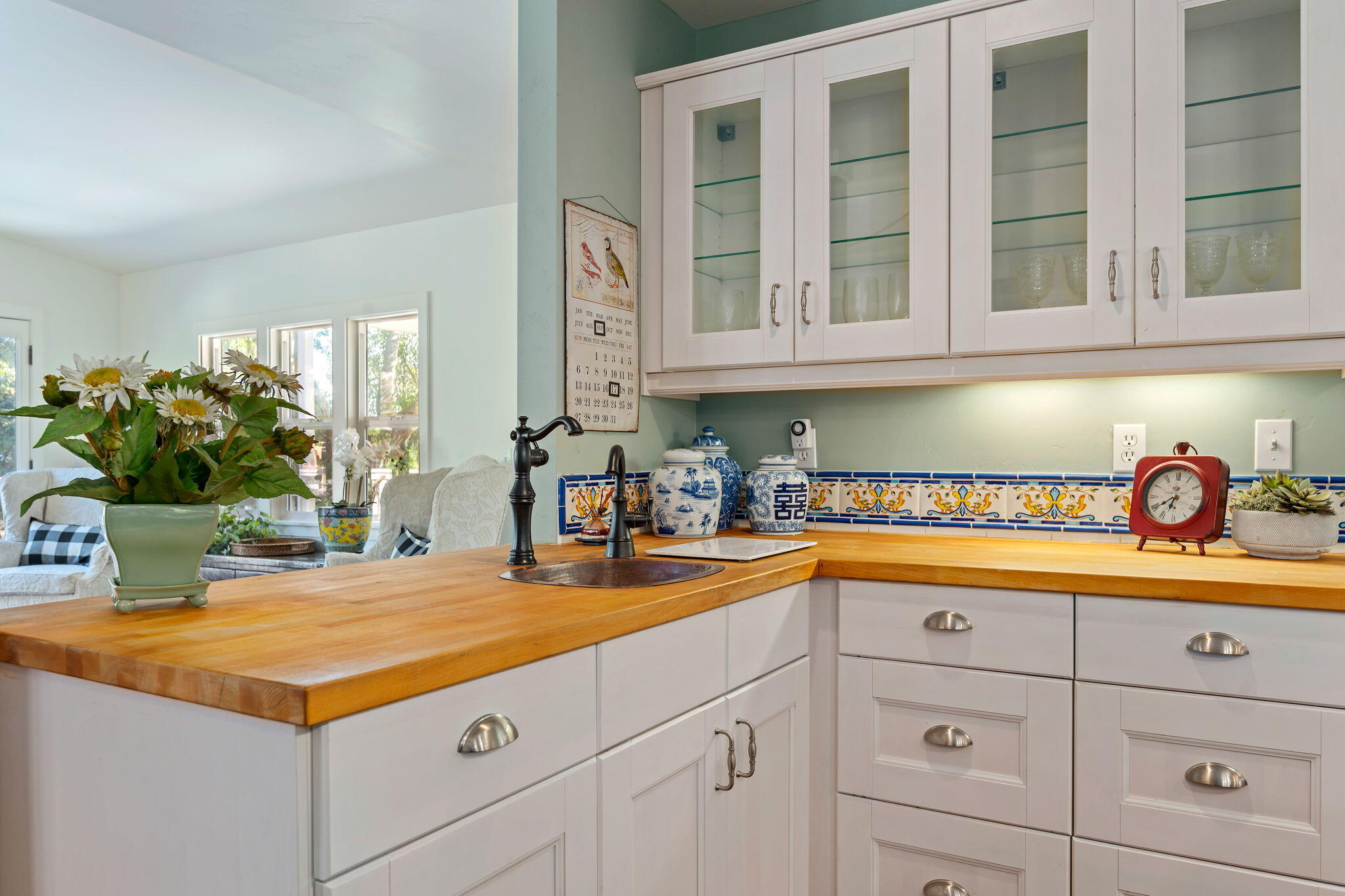 340 Old Mill Road, Unit 193 Santa Barbara, CA 93110 - Photo 14 of 18 26-Kitchen