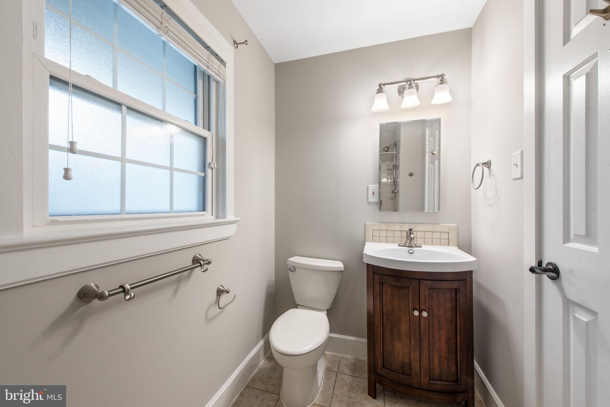 2821 Rifle Ridge Road Oakton, VA 22124 - Photo 49 of 56 LL full bath