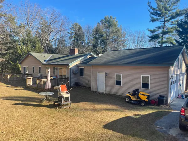 $569,000 | 824 Meadow Road, Casco, ME 04015