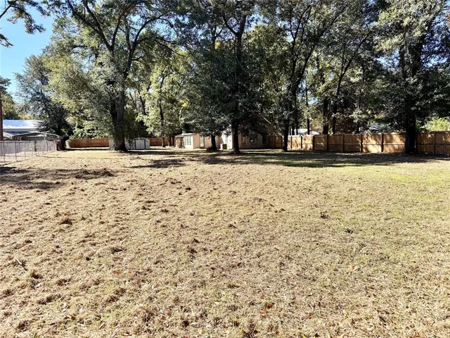 $1,995 | 921 Bradleys Bend, Tool, TX 75143