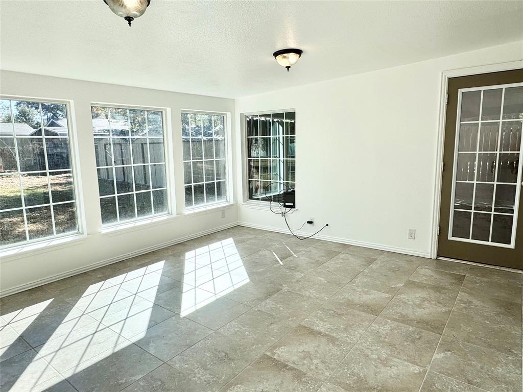 921 Bradleys Bend Tool, TX 75143 - Photo 9 of 29