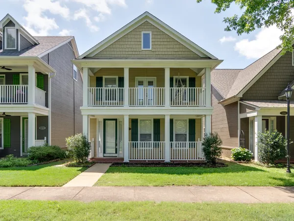 $360,000 | 1266 Isle Pointe Drive, Memphis, TN 38103