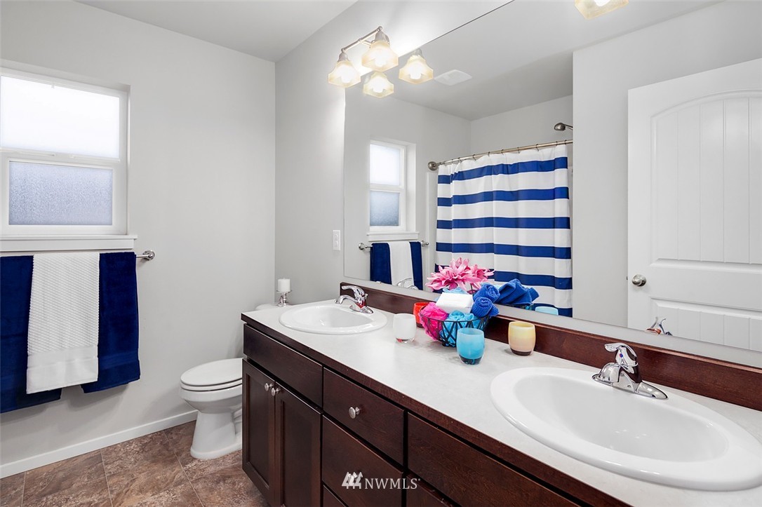 22317 38th Avenue Southeast Bothell, WA 98021 - Photo 18 of 22