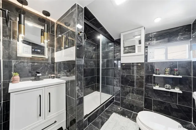 $299,999 | 525 Buffalo Depew Boulevard, Cheektowaga, NY 14043