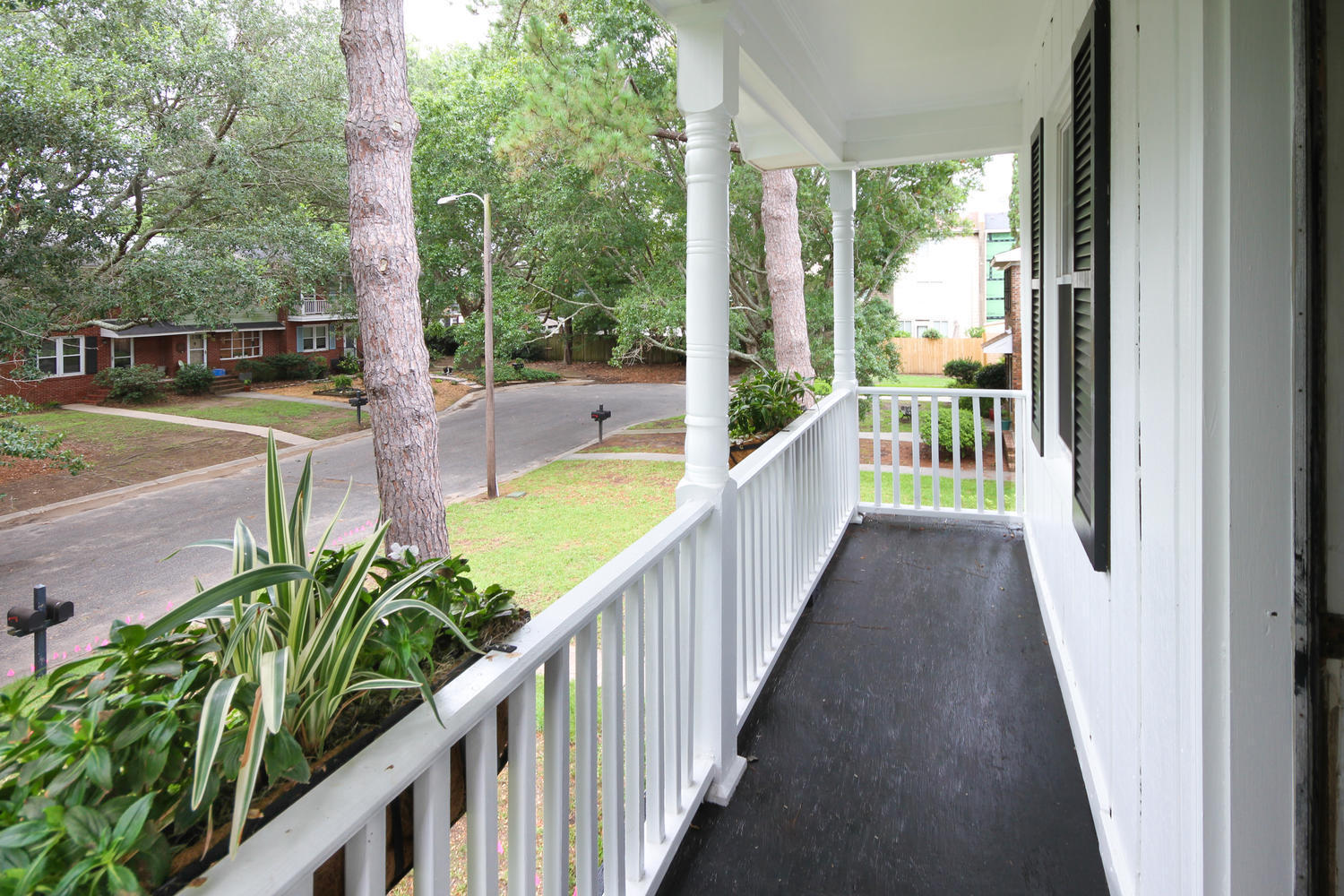 729 Harbor Lane Mount Pleasant, SC 29464 - Photo 14 of 40 Freshly Painted Balcony