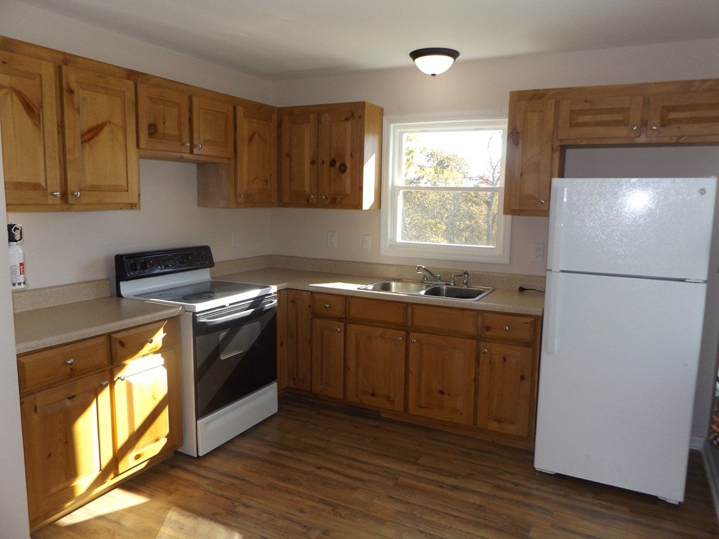 414 Tabernacle Road Fries, VA 24330 - Photo 5 of 18 Gallery Image 5