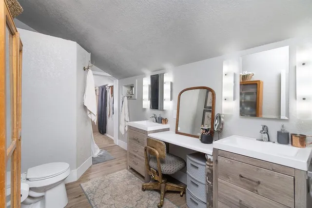 $120,000 | 402 North Liveoak Street, Richland Springs, TX 76871