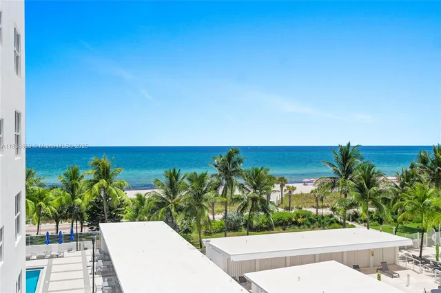 $499,000 | 5001 Collins Avenue, Unit 4G, Miami Beach, FL 33140