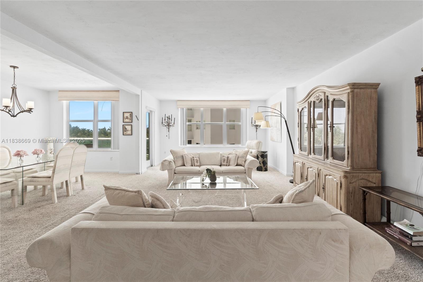 5001 Collins Avenue, Unit 4G Miami Beach, FL 33140 - Photo 8 of 30