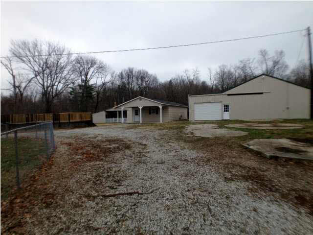 1344 South Yankeetown Road Boonville, IN 47601 - Photo 7 of 30 Gallery Image 7