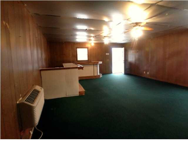 1344 South Yankeetown Road Boonville, IN 47601 - Photo 10 of 30 Gallery Image 10