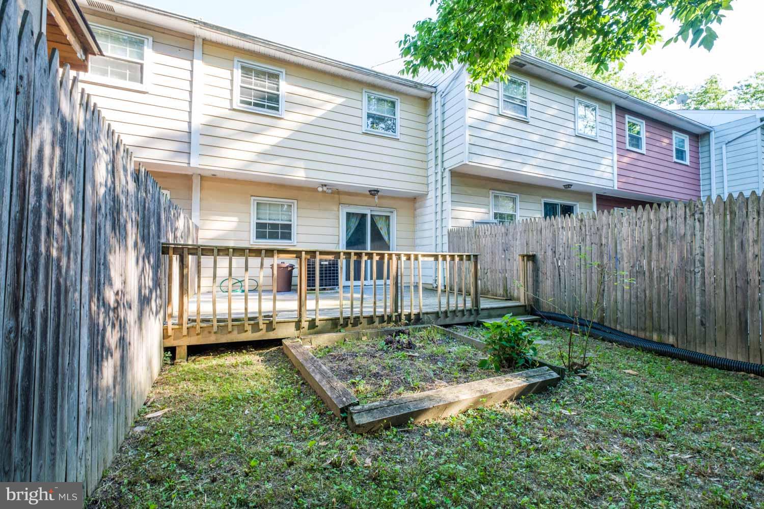 9019 Glenville Road Silver Spring, MD 20901 - Photo 15 of 15 Fenced Yard