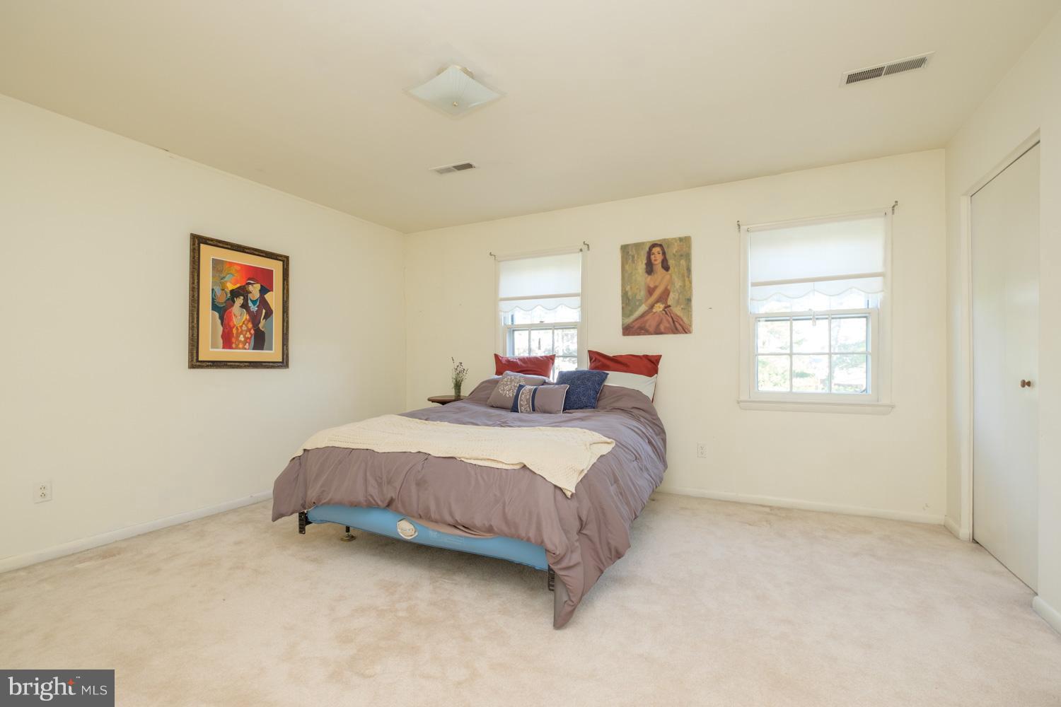 9019 Glenville Road Silver Spring, MD 20901 - Photo 8 of 15 Master bedroom