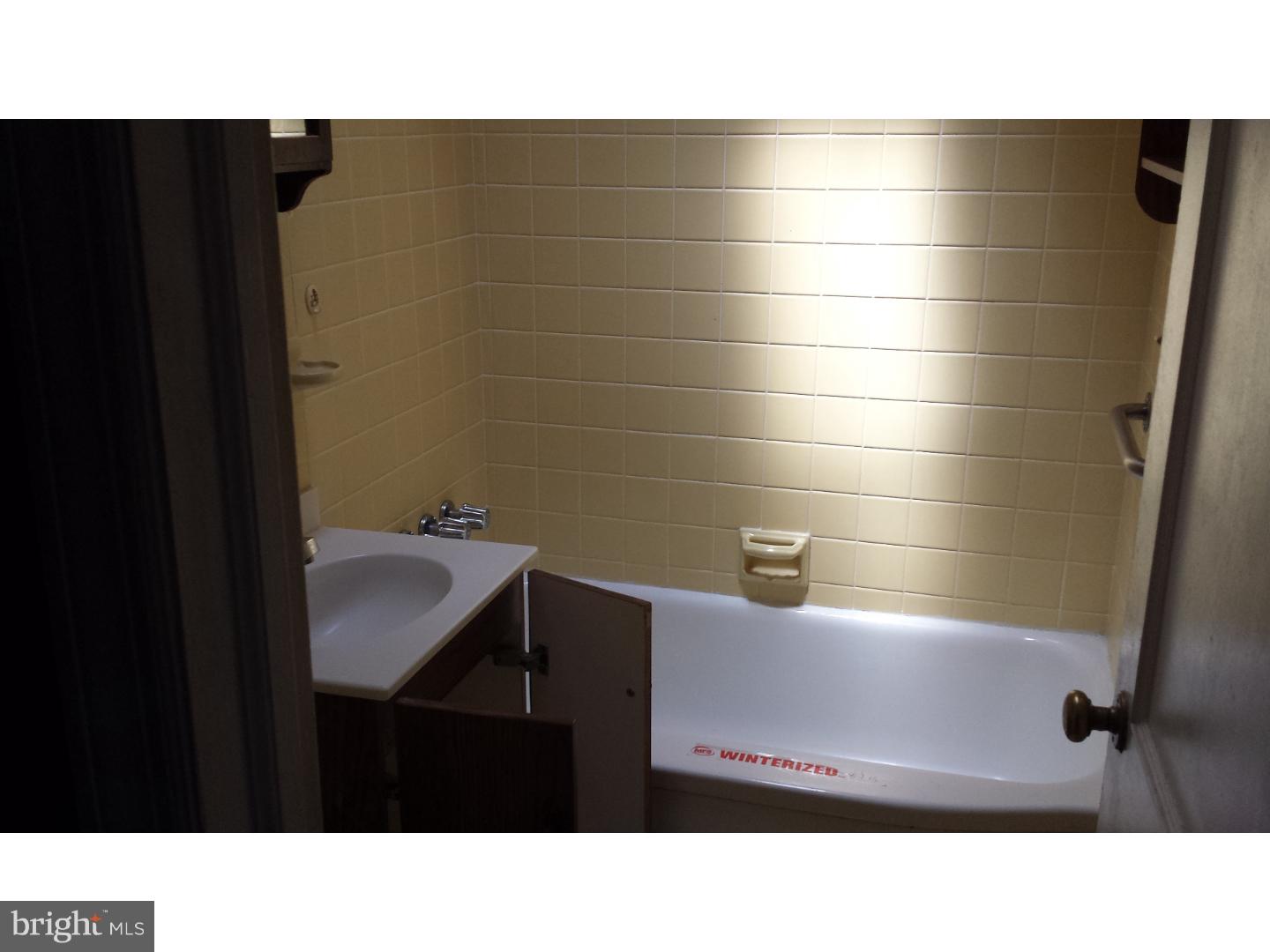 106 Rhodes Avenue Collingdale, PA 19023 - Photo 14 of 23 Gallery Image 14