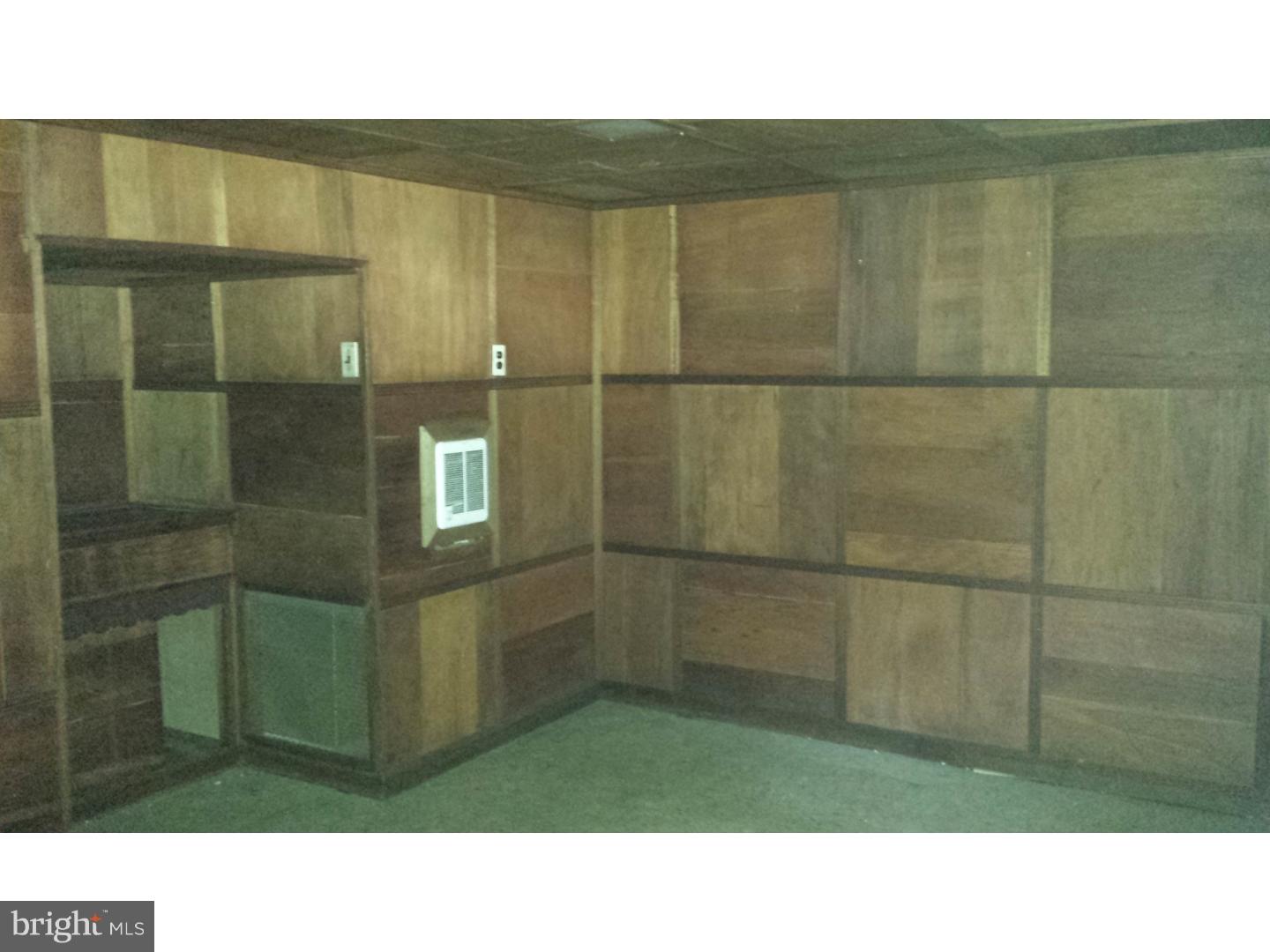 106 Rhodes Avenue Collingdale, PA 19023 - Photo 15 of 23 Gallery Image 15