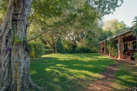 $2,695,000 | 12301 Southwest 107th Avenue, Miami, FL 33176