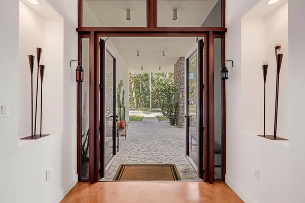 $2,695,000 | 12301 Southwest 107th Avenue, Miami, FL 33176