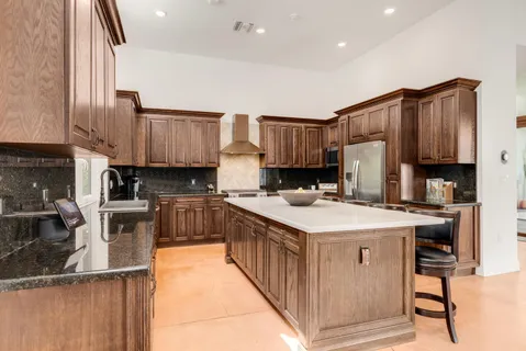 $2,695,000 | 12301 Southwest 107th Avenue, Miami, FL 33176