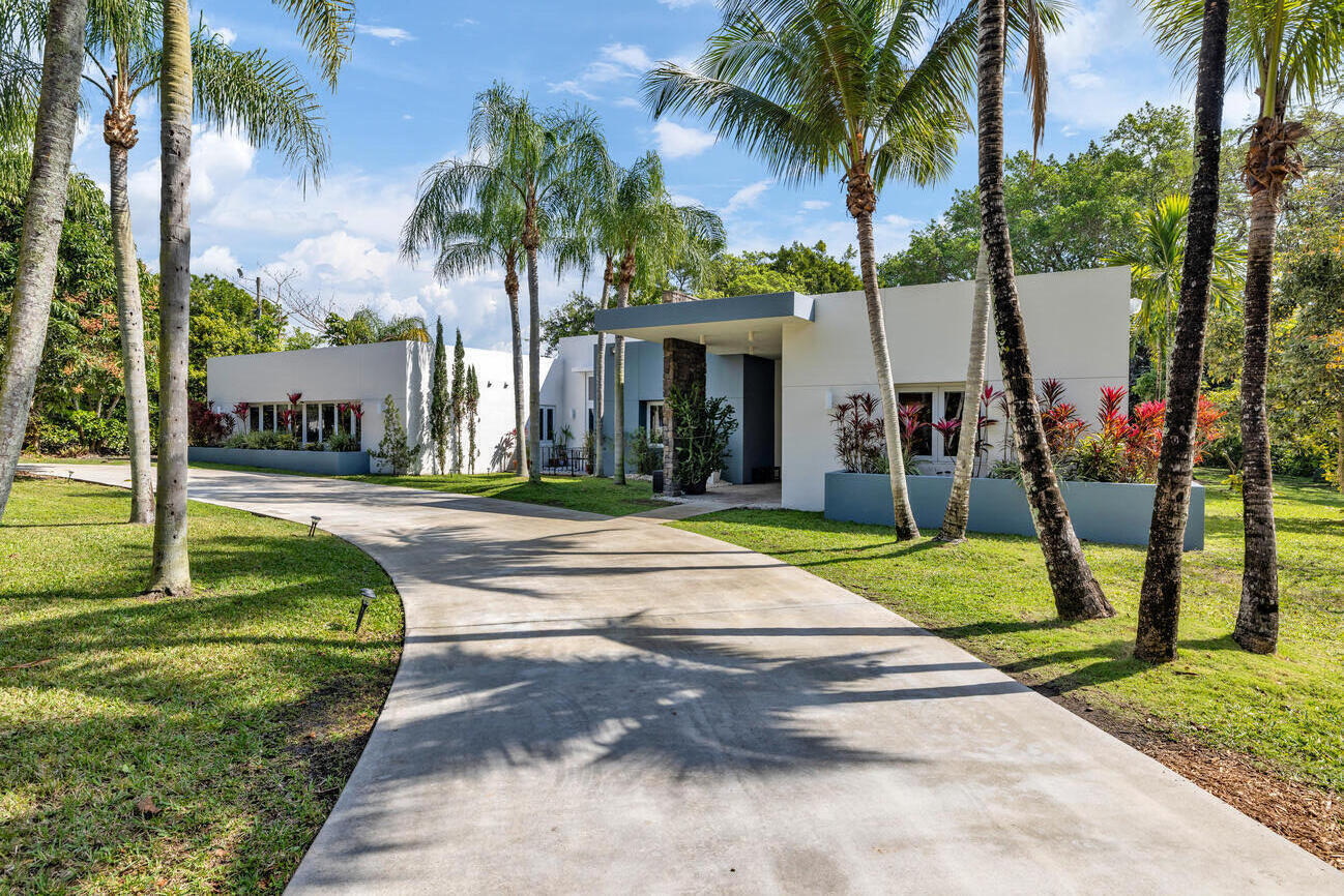 12301 Southwest 107th Avenue Miami, FL 33176 - Photo 2 of 58 a view of a park with palm trees