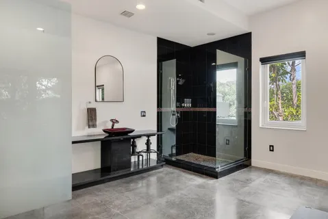 $2,695,000 | 12301 Southwest 107th Avenue, Miami, FL 33176