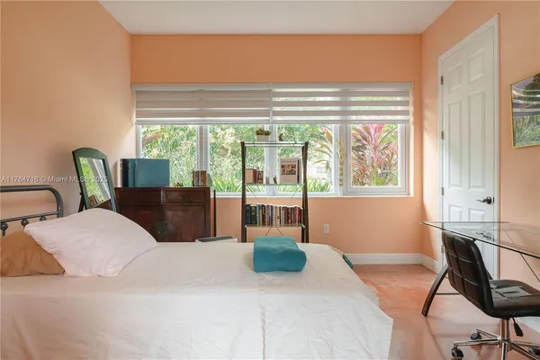 $2,695,000 | 12301 Southwest 107th Avenue, Miami, FL 33176