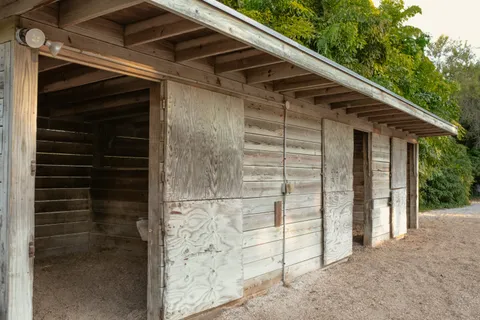 $2,695,000 | 12301 Southwest 107th Avenue, Miami, FL 33176