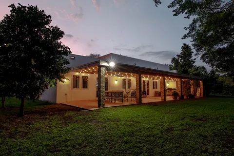 $2,695,000 | 12301 Southwest 107th Avenue, Miami, FL 33176