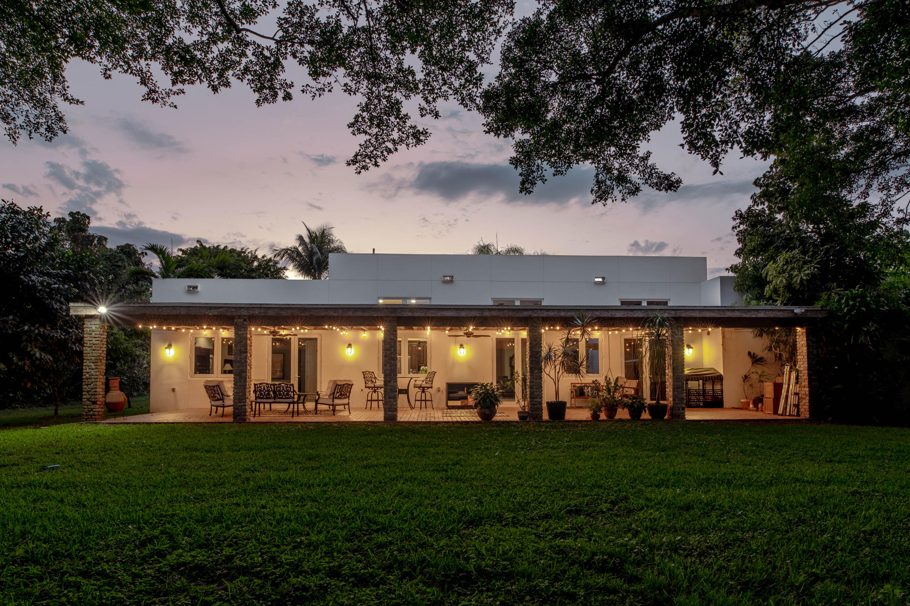 12301 Southwest 107th Avenue Miami, FL 33176 - Photo 7 of 58 a view of outdoor space with garden and trees