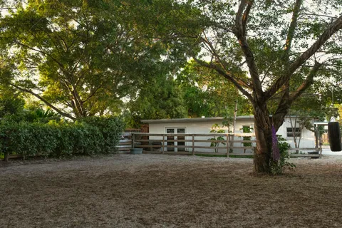 $2,695,000 | 12301 Southwest 107th Avenue, Miami, FL 33176