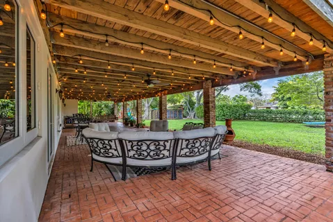 $2,695,000 | 12301 Southwest 107th Avenue, Miami, FL 33176
