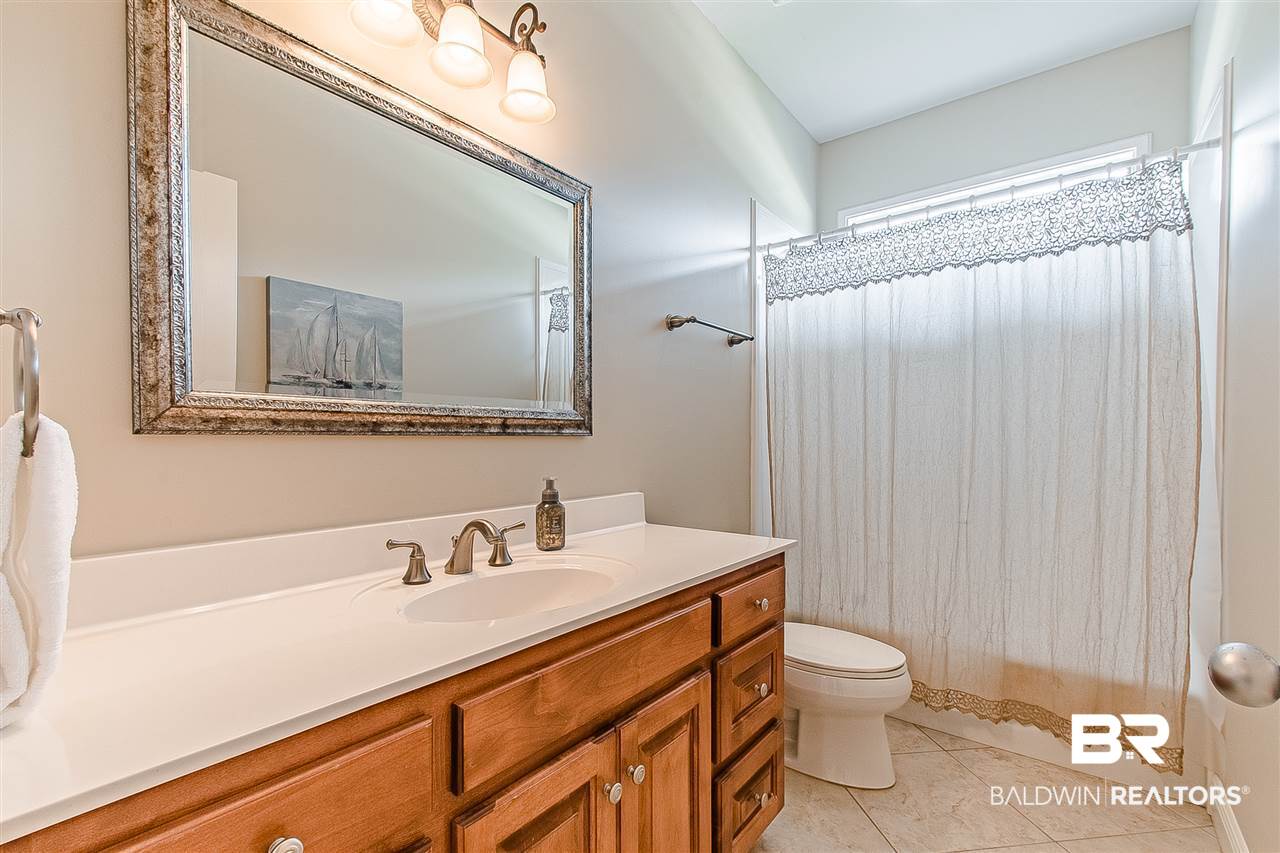 24204 Trowbridge Court Daphne, AL 36526 - Photo 27 of 36 3rd Bath