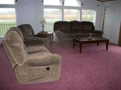 8305 Farrand Road Montrose, MI 48457 - Photo 4 of 10 20160335-3.JPG
