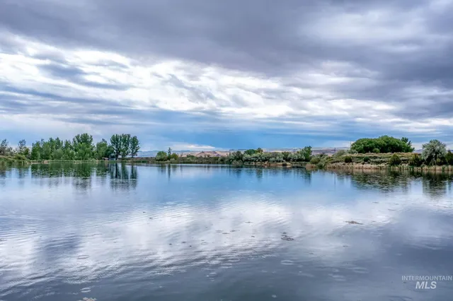 $1,900,000 | Tbd Tbd Tbd, Homedale, ID 83628