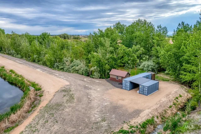 $1,900,000 | Tbd Tbd Tbd, Homedale, ID 83628