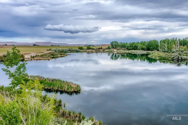 $1,900,000 | Tbd Tbd Tbd, Homedale, ID 83628