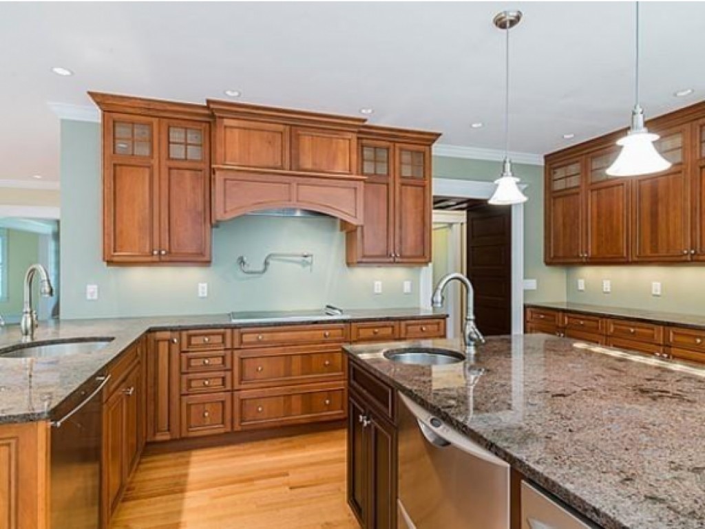 86 Country Club Road Dedham, MA 02026 - Photo 12 of 29 Gallery Image 12