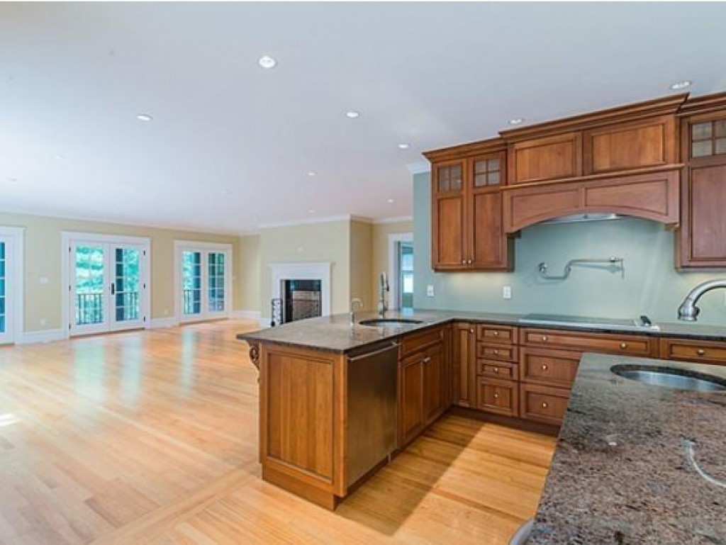 86 Country Club Road Dedham, MA 02026 - Photo 15 of 29 Gallery Image 15