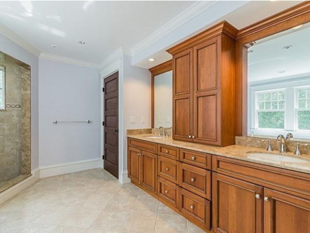 86 Country Club Road Dedham, MA 02026 - Photo 19 of 29 Gallery Image 19