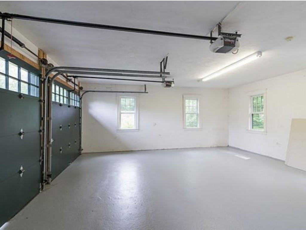 86 Country Club Road Dedham, MA 02026 - Photo 27 of 29 Gallery Image 27